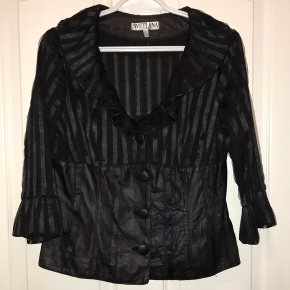🧵 Black Ruffle Blazer - Picture 1 of 6